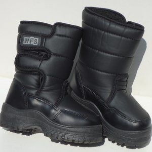 SIZE 11. WFS Toddler kids black winter boots.